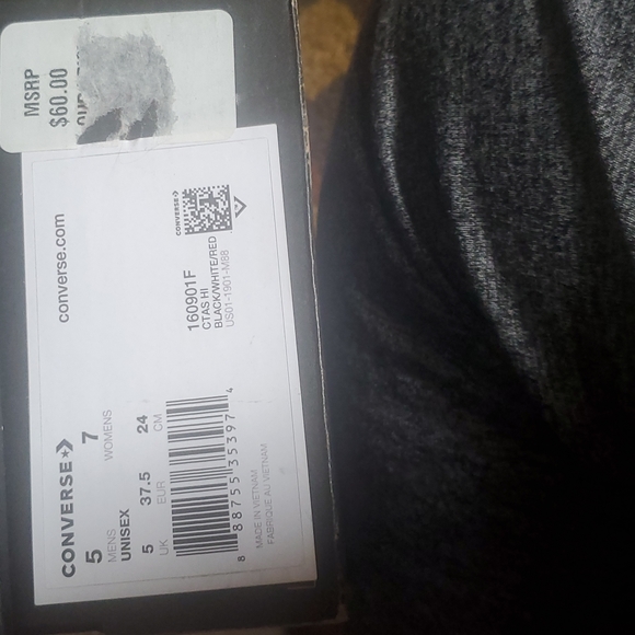 BNWT: New Converse w/original box - Picture 4 of 8